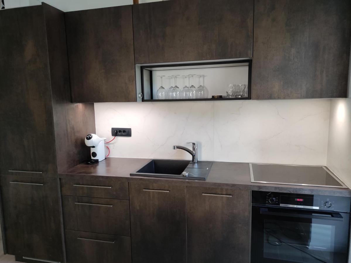 Apartvilla Castropola Εξωτερικό φωτογραφία