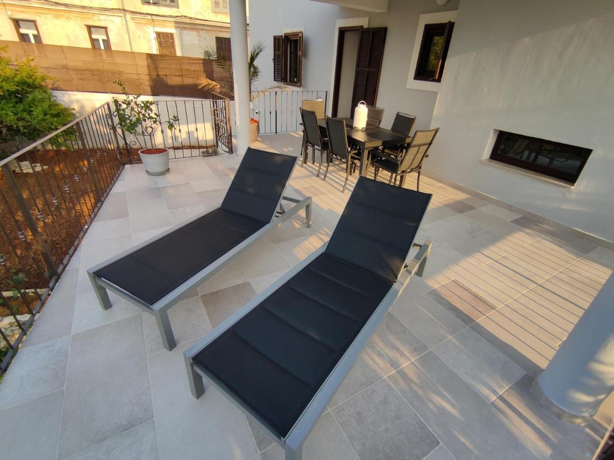 Apartvilla Castropola Εξωτερικό φωτογραφία