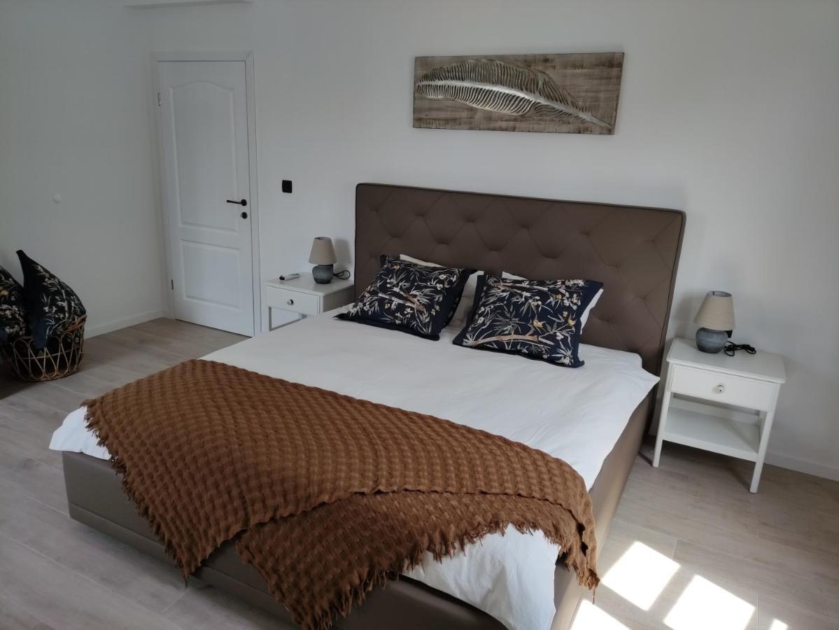 Apartvilla Castropola Εξωτερικό φωτογραφία