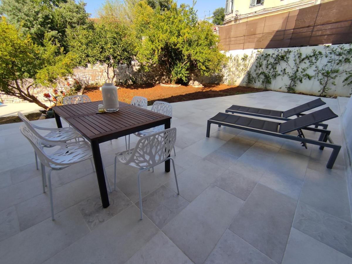 Apartvilla Castropola Εξωτερικό φωτογραφία