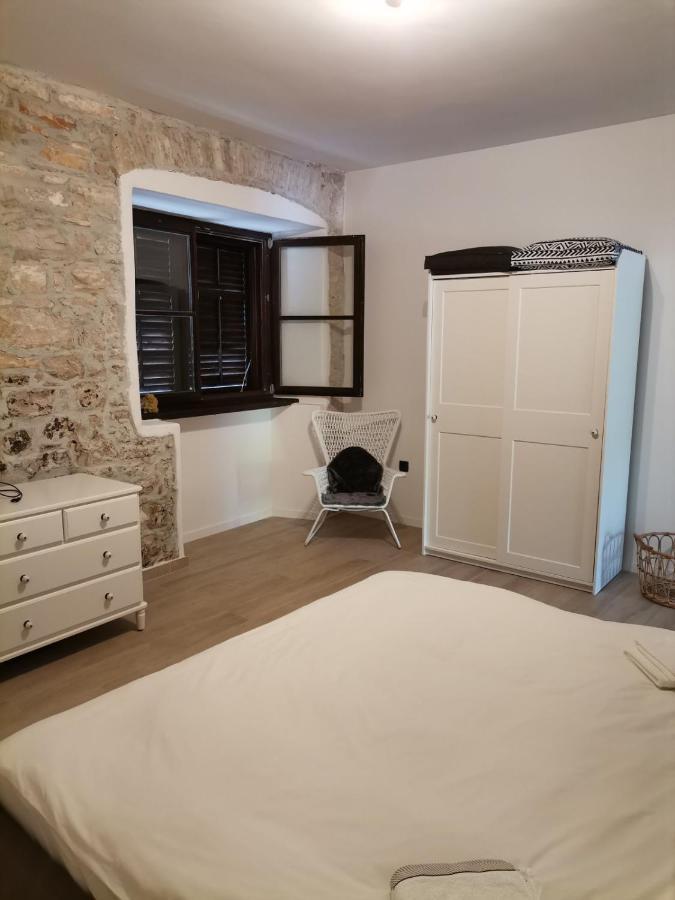 Apartvilla Castropola Εξωτερικό φωτογραφία
